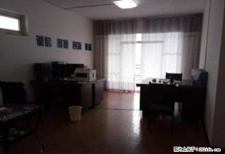 后山湾小区3室2厅家具齐全，可办公，好房出租 - 恩施28生活网 es.28life.net
